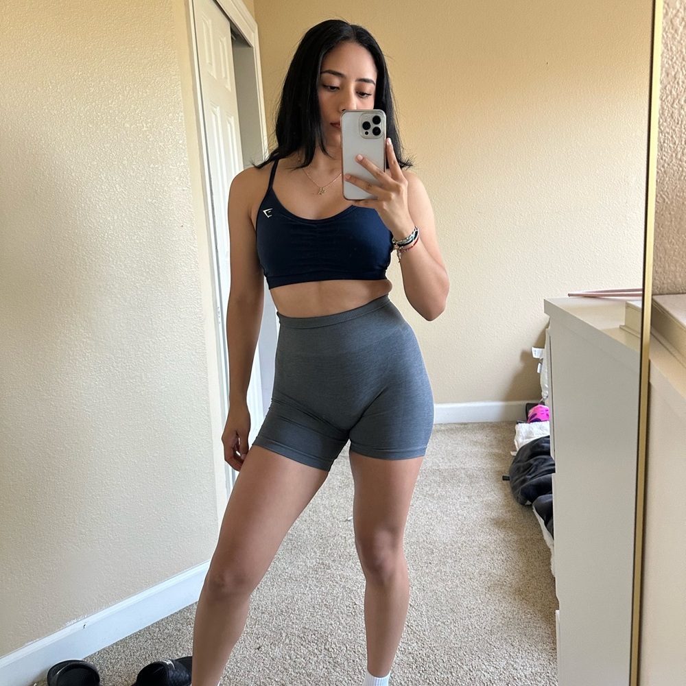 Alphalete amplify shorts